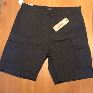 Men’s Levi Cargo shorts